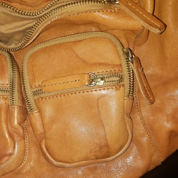 J CREW LEATHER SHOULDER BAG GUC - Picture 3 of 8